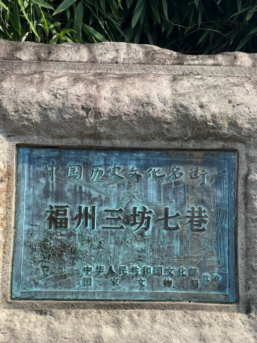 1775201000874529.jpg e165880938f68f69621d848fe867014c.jpg