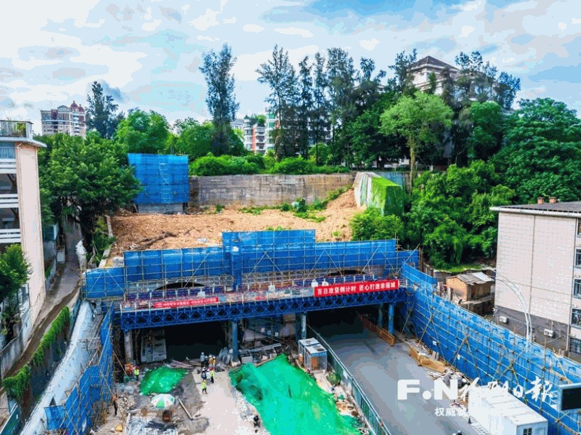 福州象山隧道拓宽改造工程主体结构完工 8月底前有望全面建成