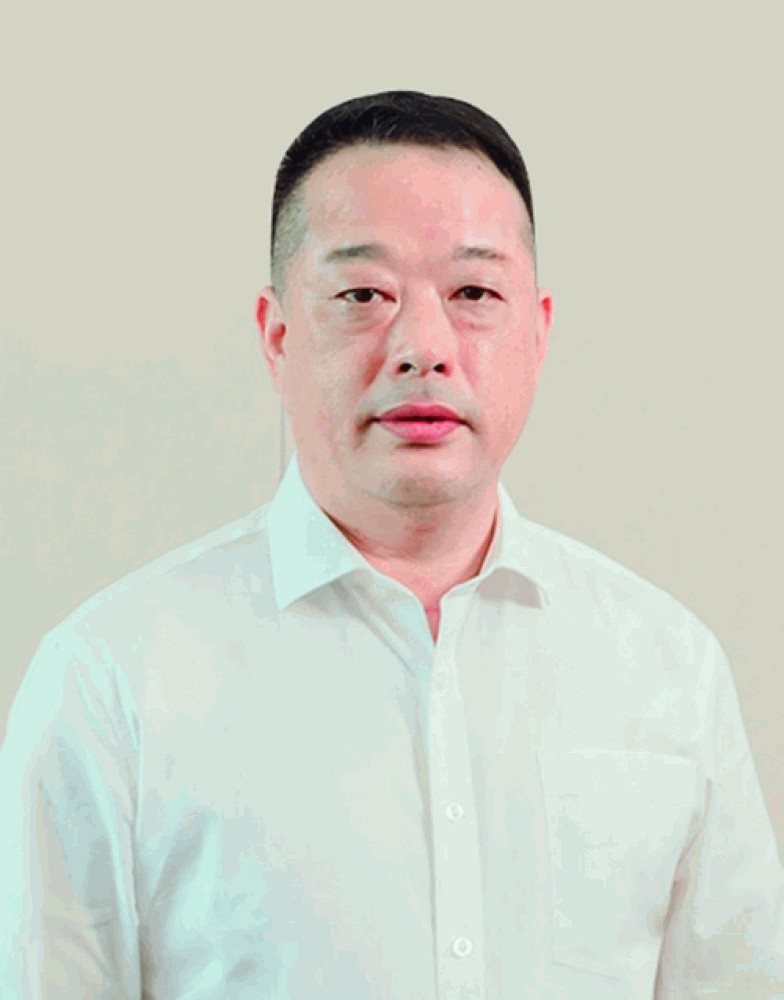 直面掌门人 | 从珠光龙头到钛白新星——专访坤彩科技董事长谢秉坤