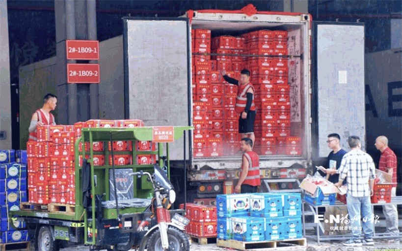 海峡国际农产品物流园迎果蔬交易高峰