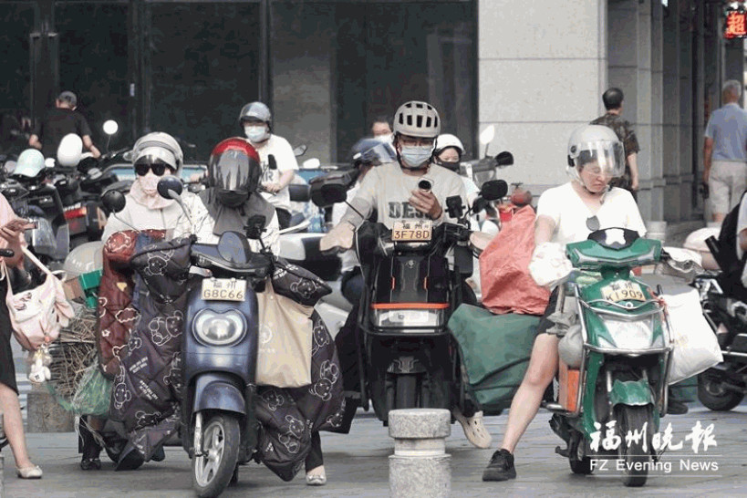 寒露时节吹空调 福州暑热何时消?